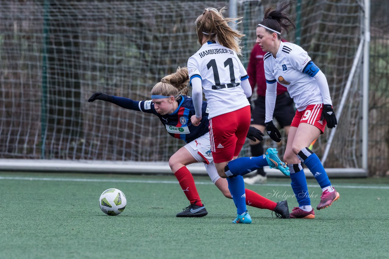 Bild 139 - wBJ HSV - F Holstein Kiel : Ergebnis: 0:6